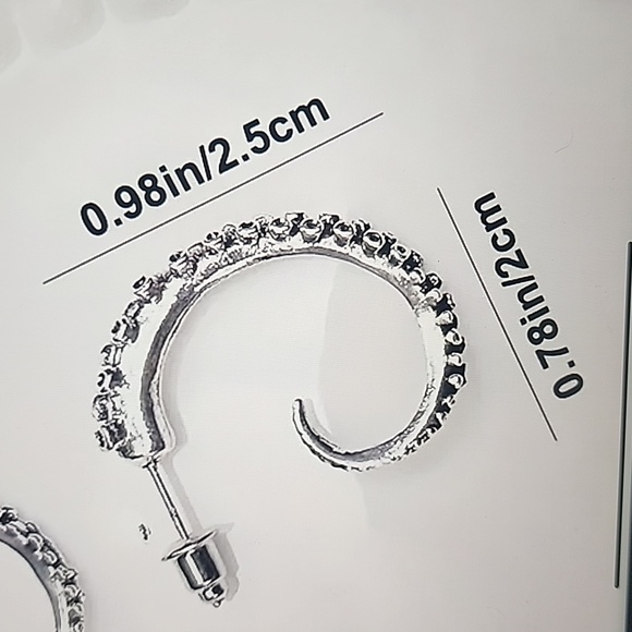 Unique Octopus 🐙 Tentacle earrings - Picture 6 of 7
